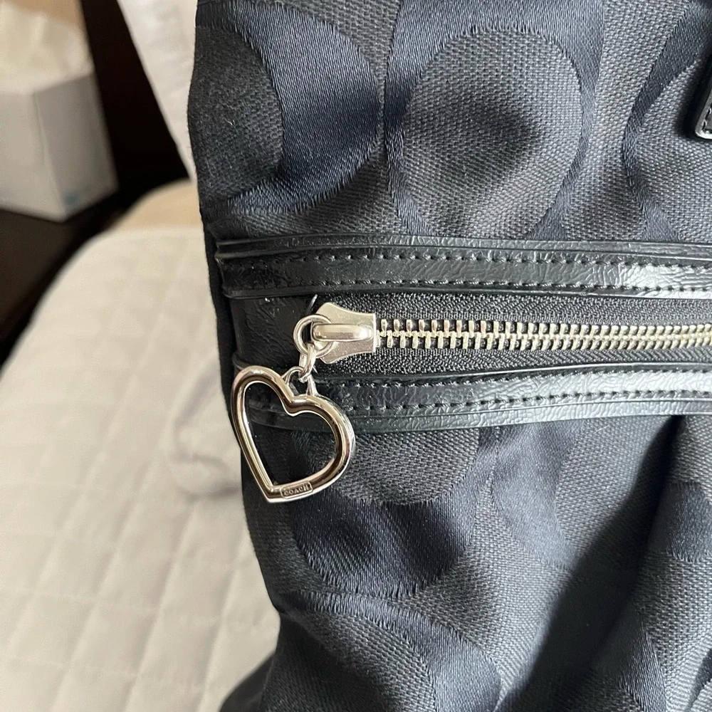 Coach Black Signature Poppy Hearts Glam Bag - Picture 6 of 14